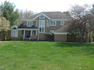 4 Forest Glen Way, Randolph, NJ 07869
