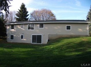 9463 Newburg Rd, Tecumseh, MI 49286