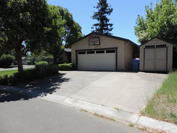 1027 Vassar Drive, Napa, CA 94558