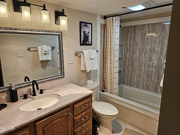 5th image of 1081 Cove Rd APT 1013