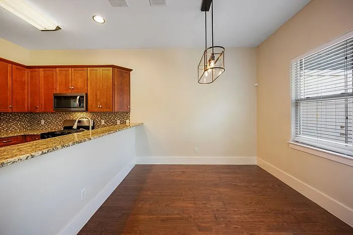 1007 Taulbee Ln — Photo 7