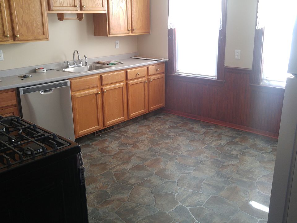 1st image of 21 Harrington Avenue # Fl 2nd