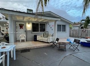 3285 NW 92nd St, Miami, FL 33147