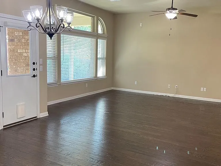115 Driftwood Dr — Photo 13
