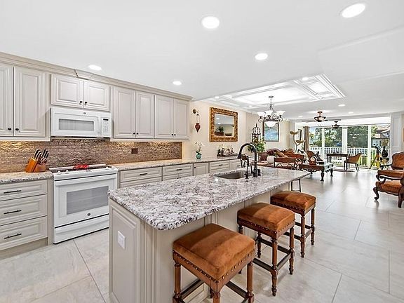 3rd image of 3901 SE Saint Lucie Blvd #H-59