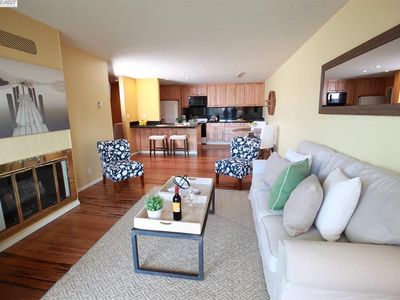 950 Shorepoint Ct APT 318, Alameda, CA, 94501