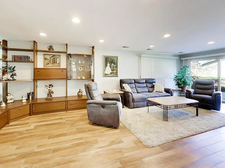 634 W Millers Rd — Photo 20