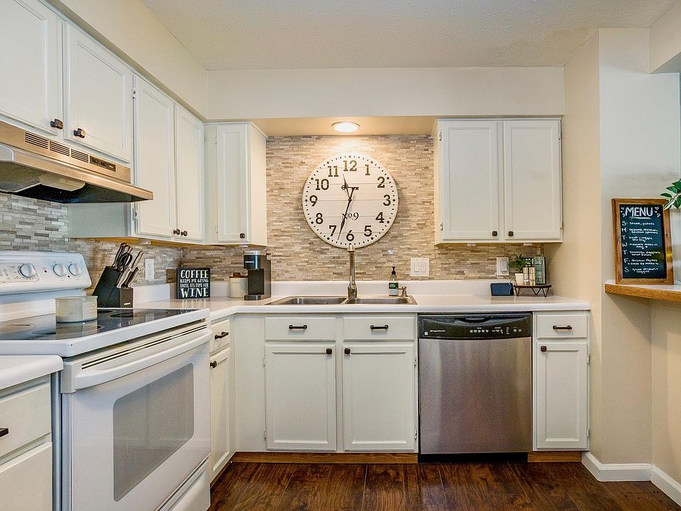 41 Camberley Pl, Penfield, NY 14526 Zillow