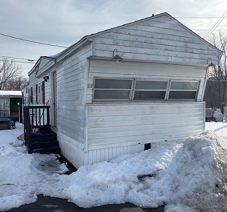 1st image of 1021 Olean Rd