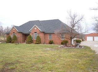 911 Fuquay Rd, Chandler, IN 47610