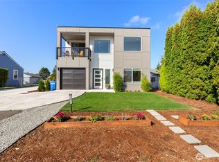 16021 11th Ave SW, Seattle, WA 98166