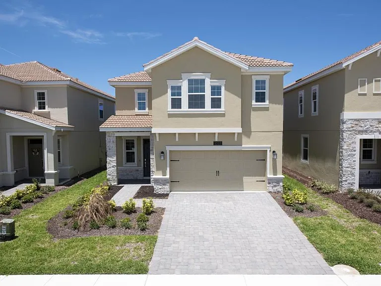 1037 Blackwolf Run Rd — Photo 2