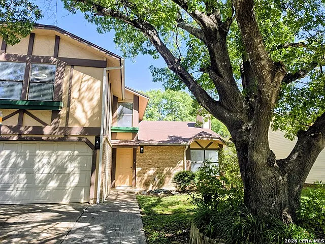 3315 Falcon Grove Dr