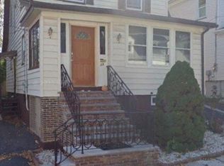 23 Ridgehurst Rd, West Orange, NJ 07052