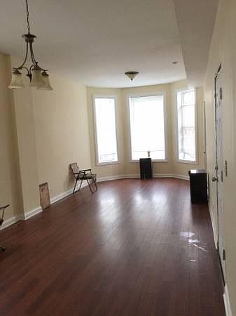 1st image of 1212 S Avers Ave APT 1