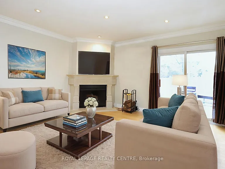 1021 Cedarglen Gate #16 — Photo 19
