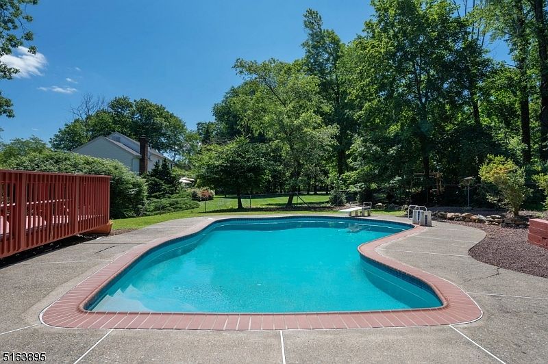 16 Leigh Ct, Randolph, NJ 07869 Zillow