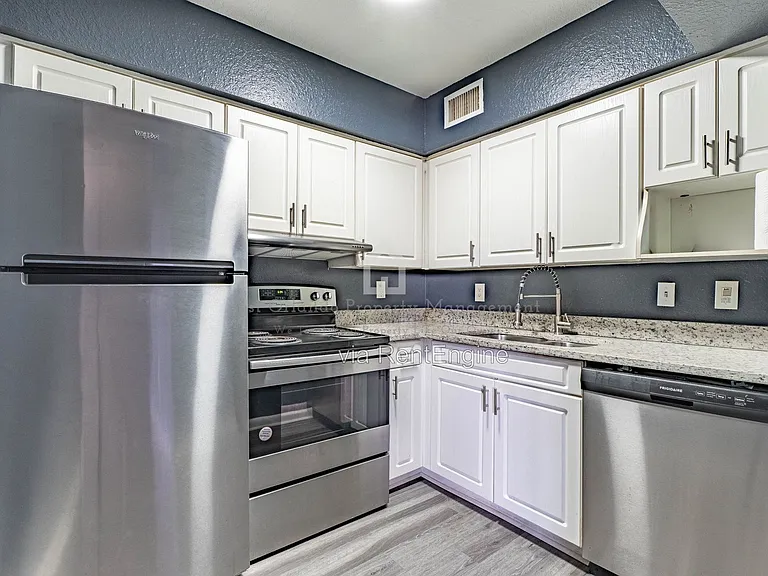 748 Wyman Ct #1 — Photo 8