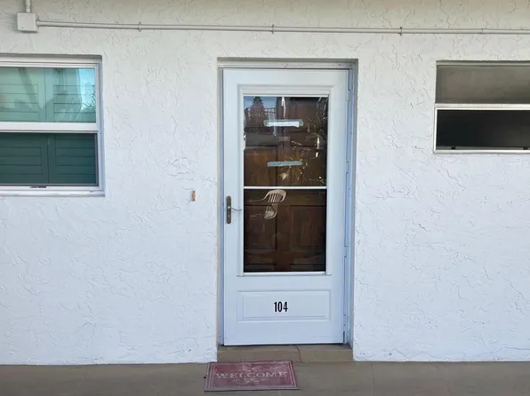 725 Port Malabar Blvd NE APT 104, Palm Bay, FL 32905