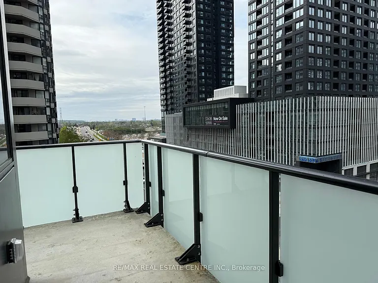 430 Square One Dr #519 — Photo 19