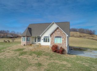 19495 Lake Rd, Abingdon, VA 24211