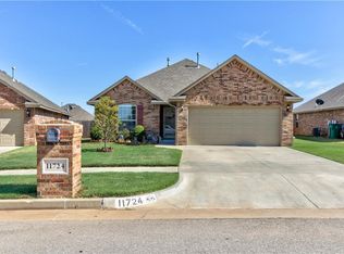 11724 SW 20th St, Yukon, OK 73099