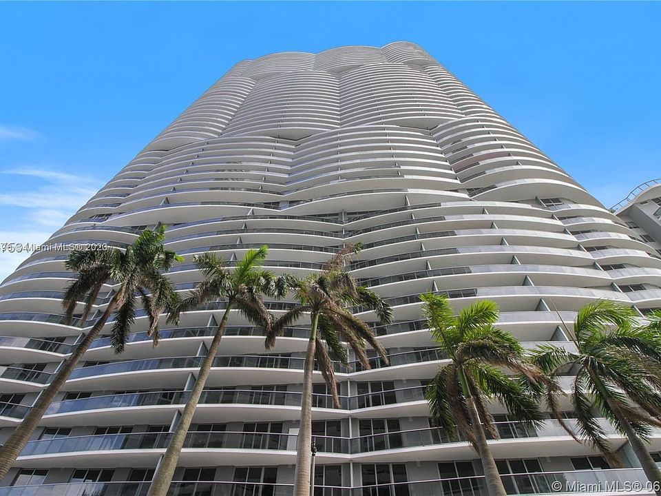 1st image of 488 NE 18th St Unit 3609