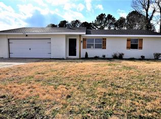 2000 Carnes Dr, Springdale, AR 72762