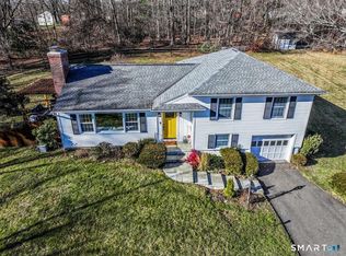 6 Palmer Road, Danbury, CT 06811