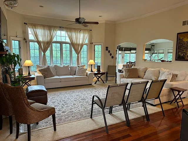 5829 W Forestwood Dr — Photo 5