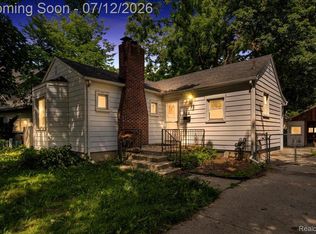 624 N Prospect Rd, Ypsilanti, MI 48198