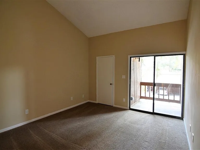 1068 E Michigan St #B — Photo 18