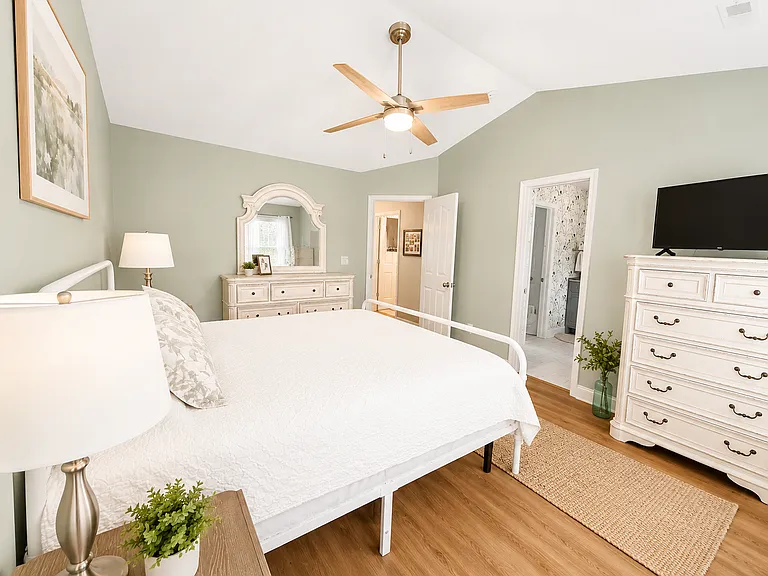 101 Saxon Falls Ct — Photo 13