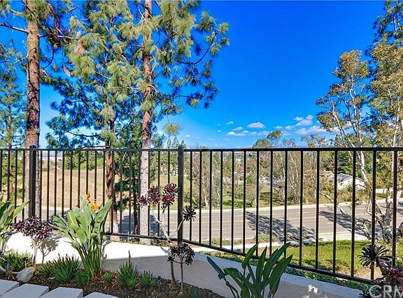 4th image of 6017 E Brighton Ln