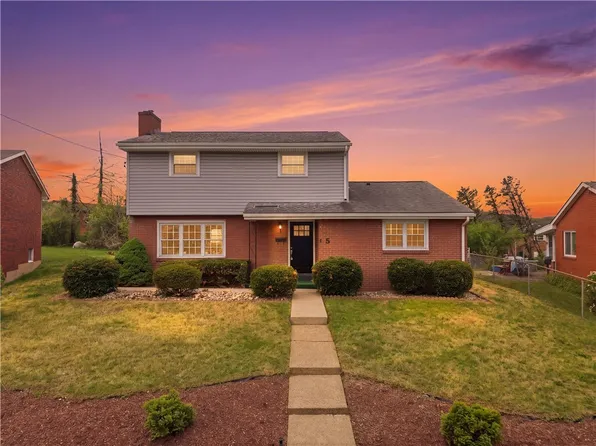 5 Olympia Park Plz, McKeesport, PA 15132