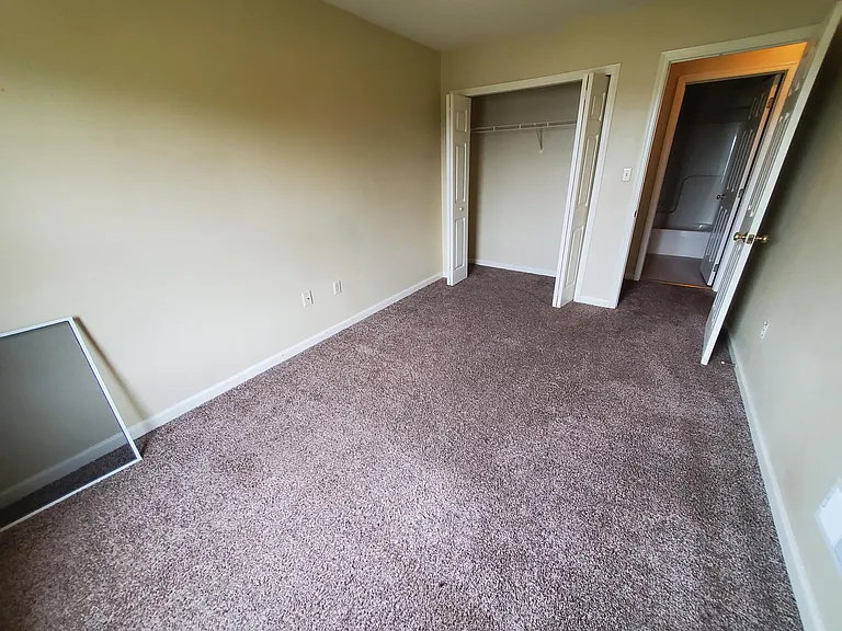 667 Walnut Tree Dr #1 — Photo 12