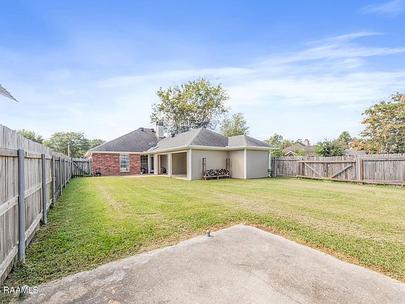 2nd image of 104 Riesling Cir