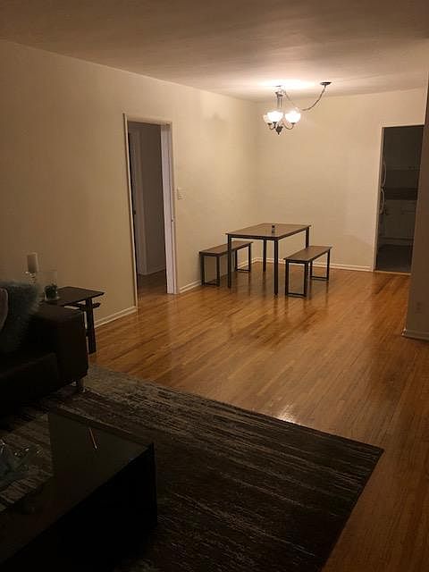 1st image of 2427 Centinela Ave #2427