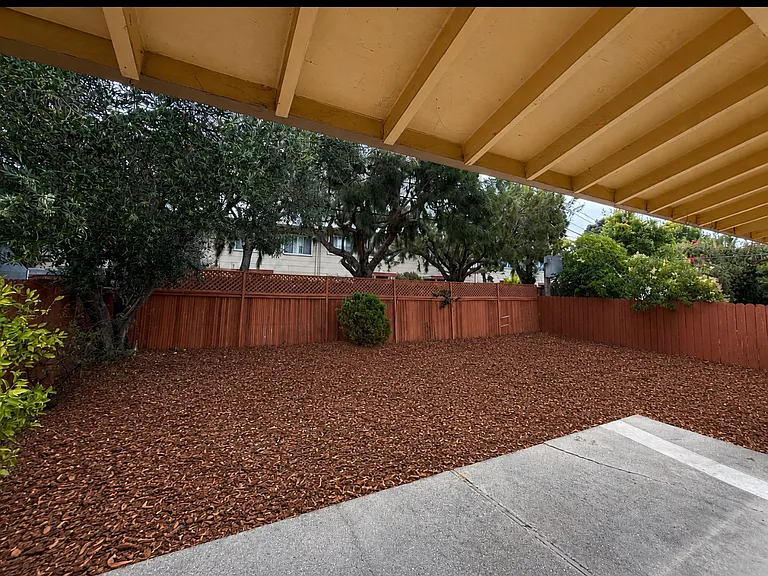 2319 S Norfolk St — Photo 24