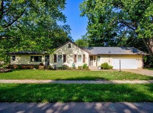 7665 Sally Dr, Jenison, MI 49428