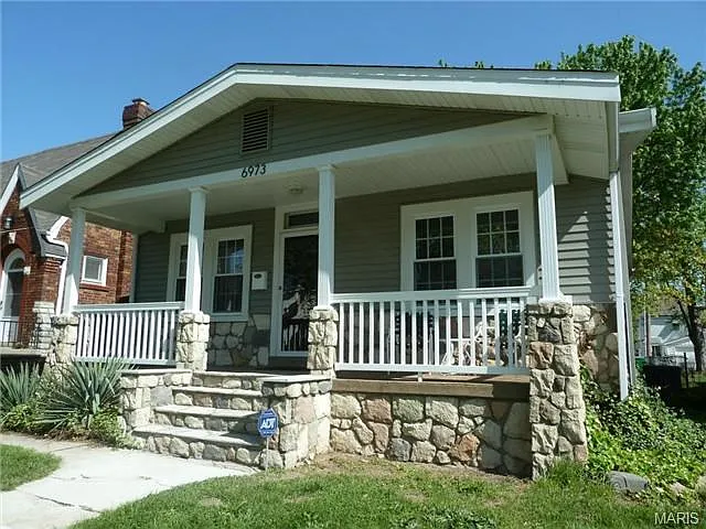 6973 Oleatha Ave photo 1