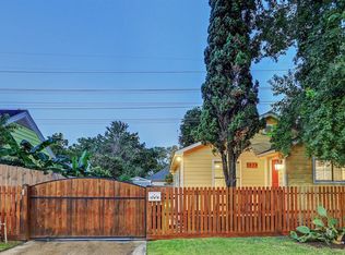 5018 Hardy St, Houston, TX 77009