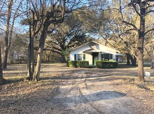 510 S Gibson St, Huntington, TX 75949