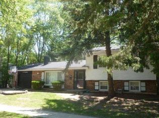 17841 Cedar Ave, Country Club Hills, IL