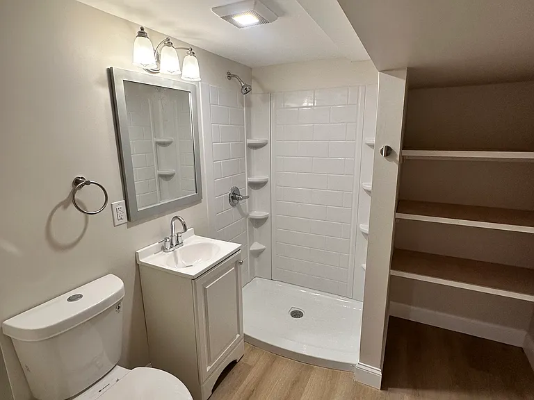 187 California Ave — Photo 11