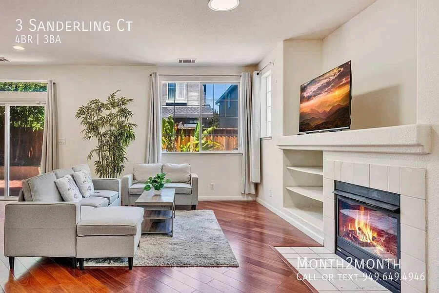 3 Sanderling Ct