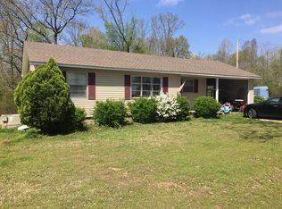 12 Concord Rd, Huntingdon, TN 38344