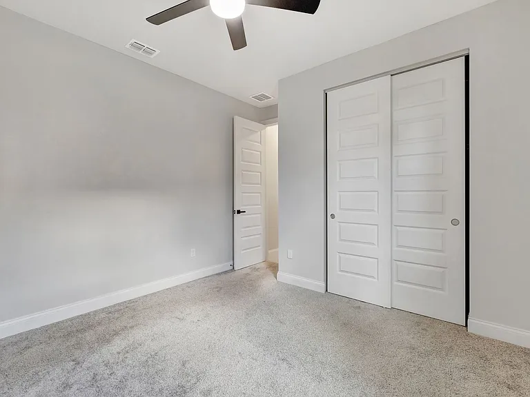 8606 Dahlia Cir — Photo 25