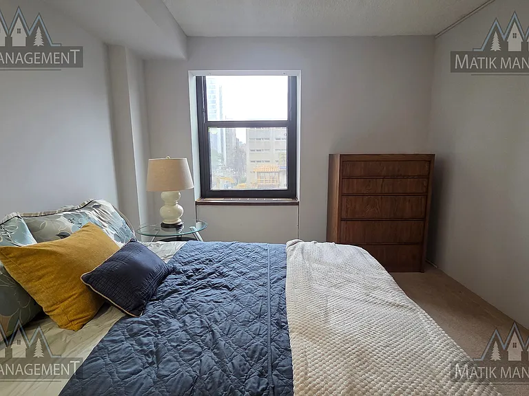 207 5th Ave SW #208 — Photo 36