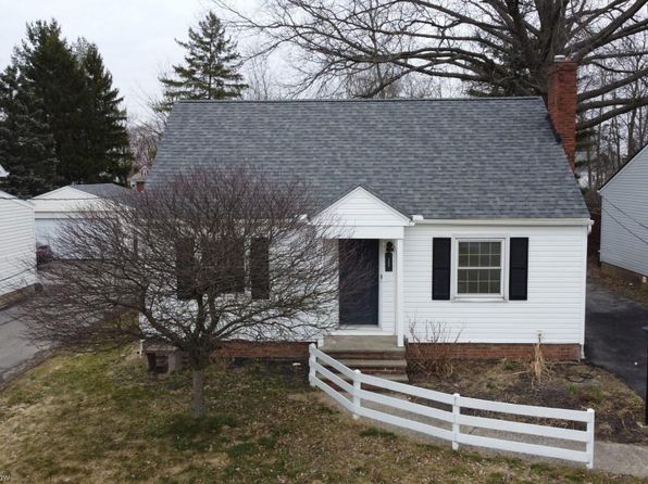 Mayfield Heights Real Estate Mayfield Heights OH Homes For Sale Zillow